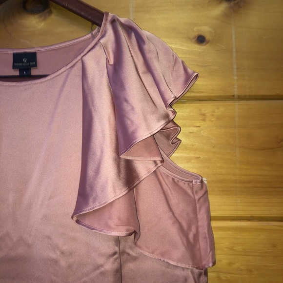 Pink Ruffles Silk-like Blouse - Picture 4 of 6